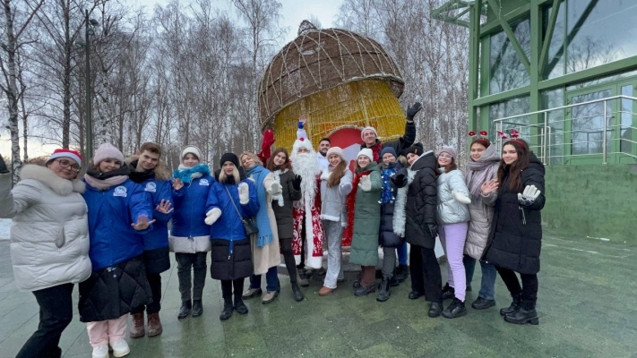 Волонтёры Победы приняли участие в акции «Здоровый - в Новый год!»